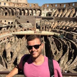 Meet your Posher, Daniel